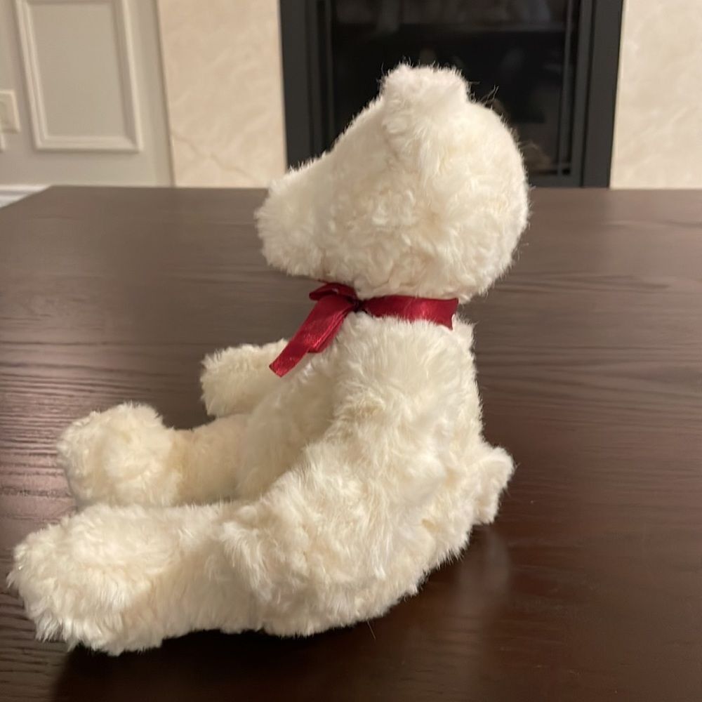 Russ Berrie Vintage White Plush Teddy Bear Schubert Red Bow Excellent Condition - Picture 3 of 8